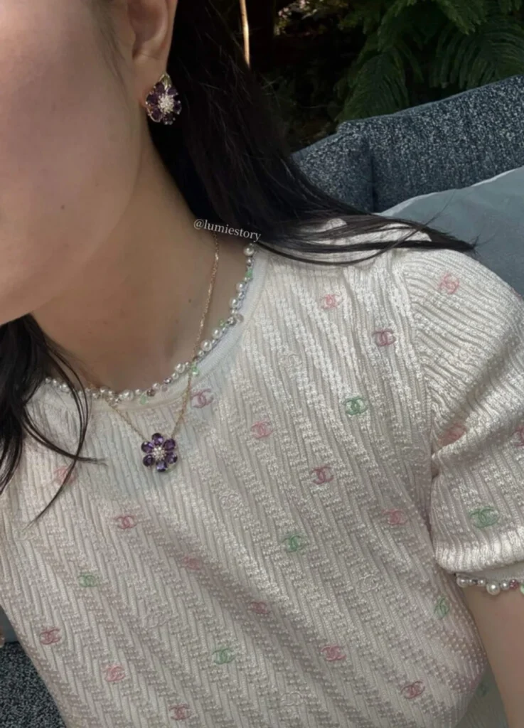 VCA Fleurs de Hawaii Amethyst