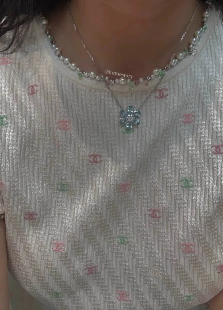 VCA Fleurs de Hawaii Aquamarine