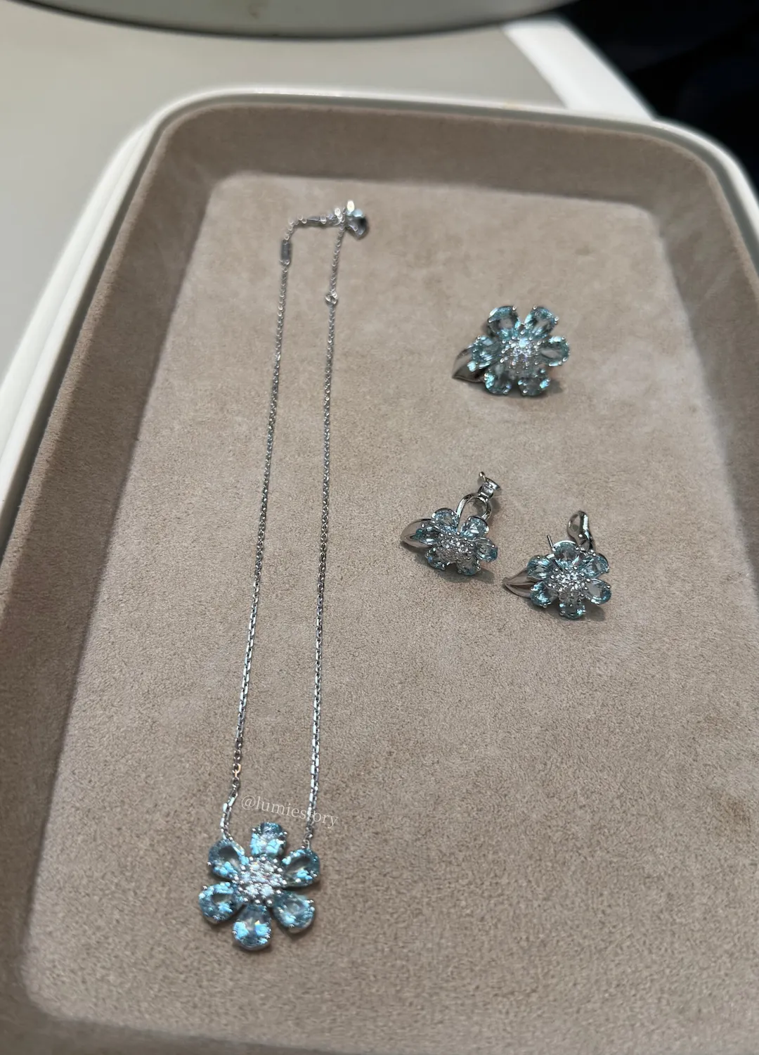 VCA Fleurs de Hawaii