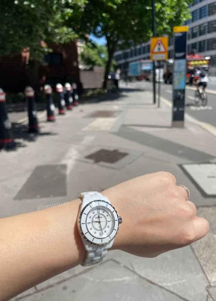 Chanel J12