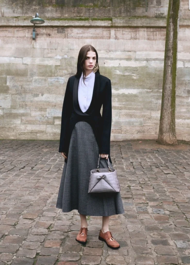  Dior Pre-Fall 2026 Look 19— Bar-adjacent tailored set