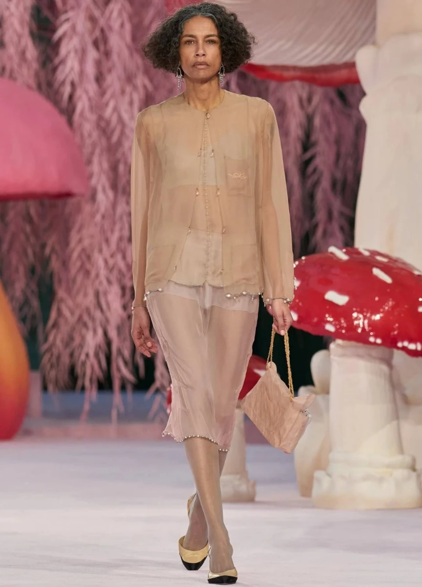Chanel Haute Couture Spring 2026 | Mushroom, Pink Willow, and the Discipline of Stillness