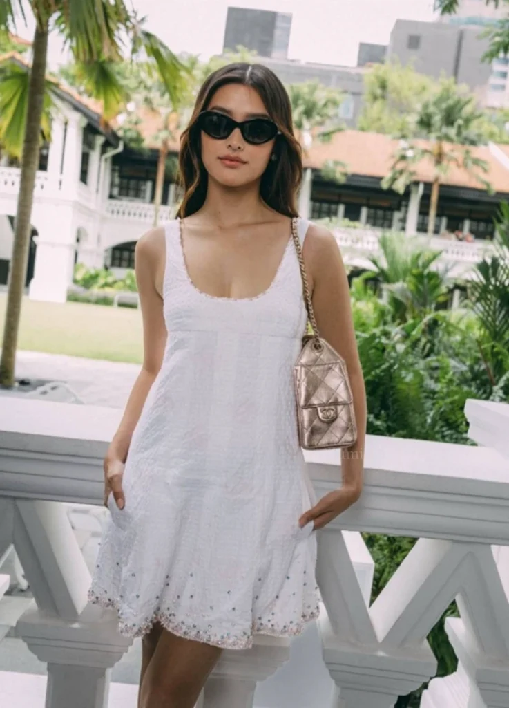 Chanel 25 Mini Bag
(26C)