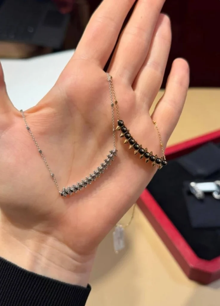 Clash de Cartier pendant, small model
 White Gold & Onyx