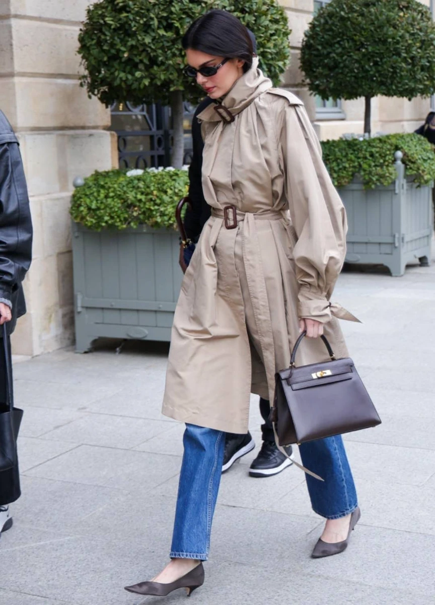 Why Kendall Jenner Doesn’t Carry a Birkin: And What Her Box Kelly and The Row Bags Say Instead