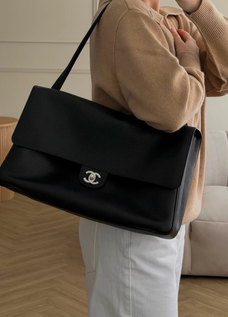 Chanel 26SS Bags Review | How Matthieu Blazy Redefined Structure, Ease, and Everyday Luxury
