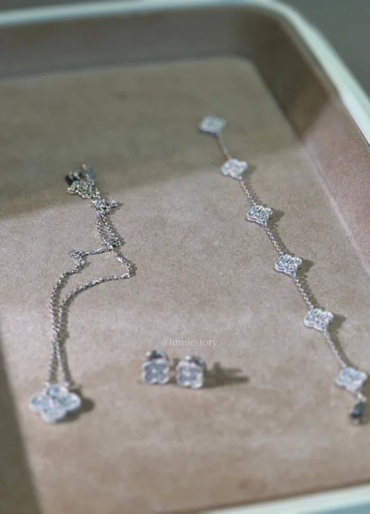 6 Motif Alhambra Bracelet