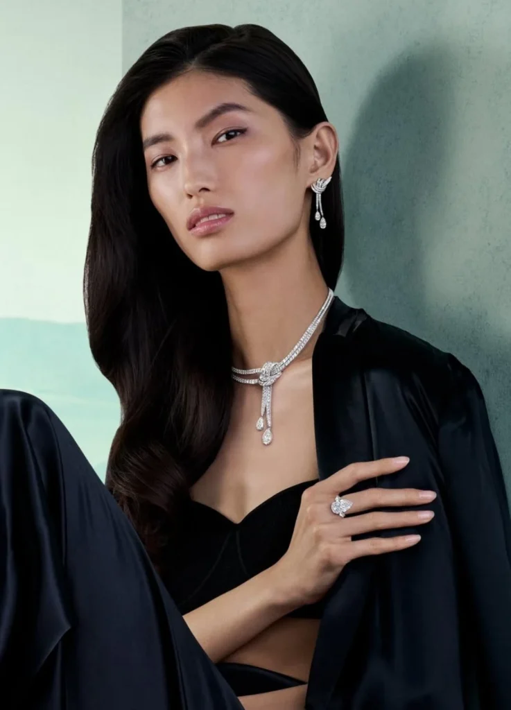 Graff Tilda’s Bow collection by Graff