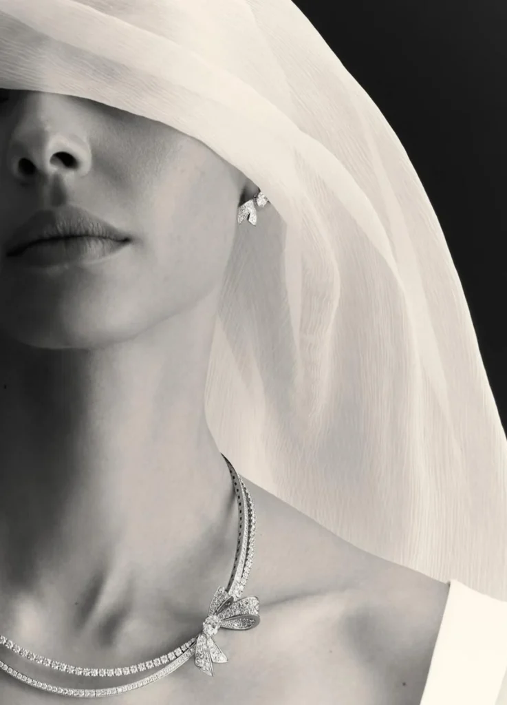 Graff Tilda’s Bow collection by Graff