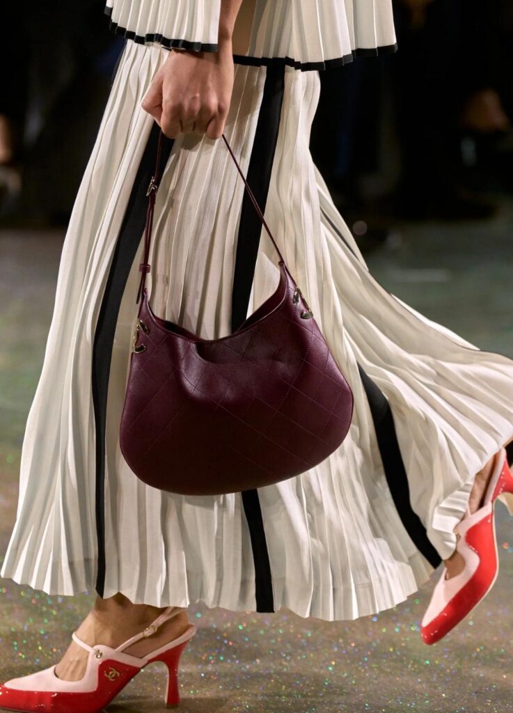 Chanel Fall Winter 2026 Bags - Hobo Bag