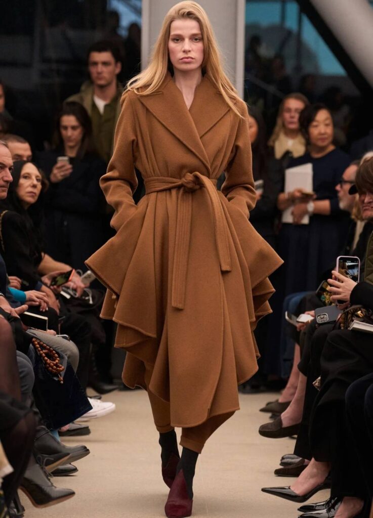 Alaïa Fall/Winter 2026 Look 44