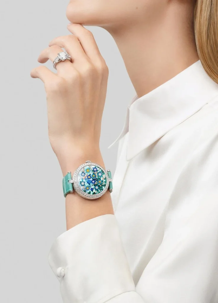 Lady Arpels Heures Florales watch

