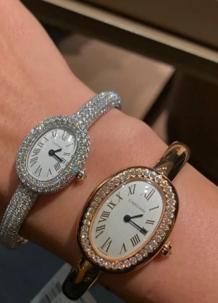 Baignoire de Cartier watch
Small model
18K rose gold (750/1000) case set with 42 brilliant-cut diamonds totaling 0.48 carats