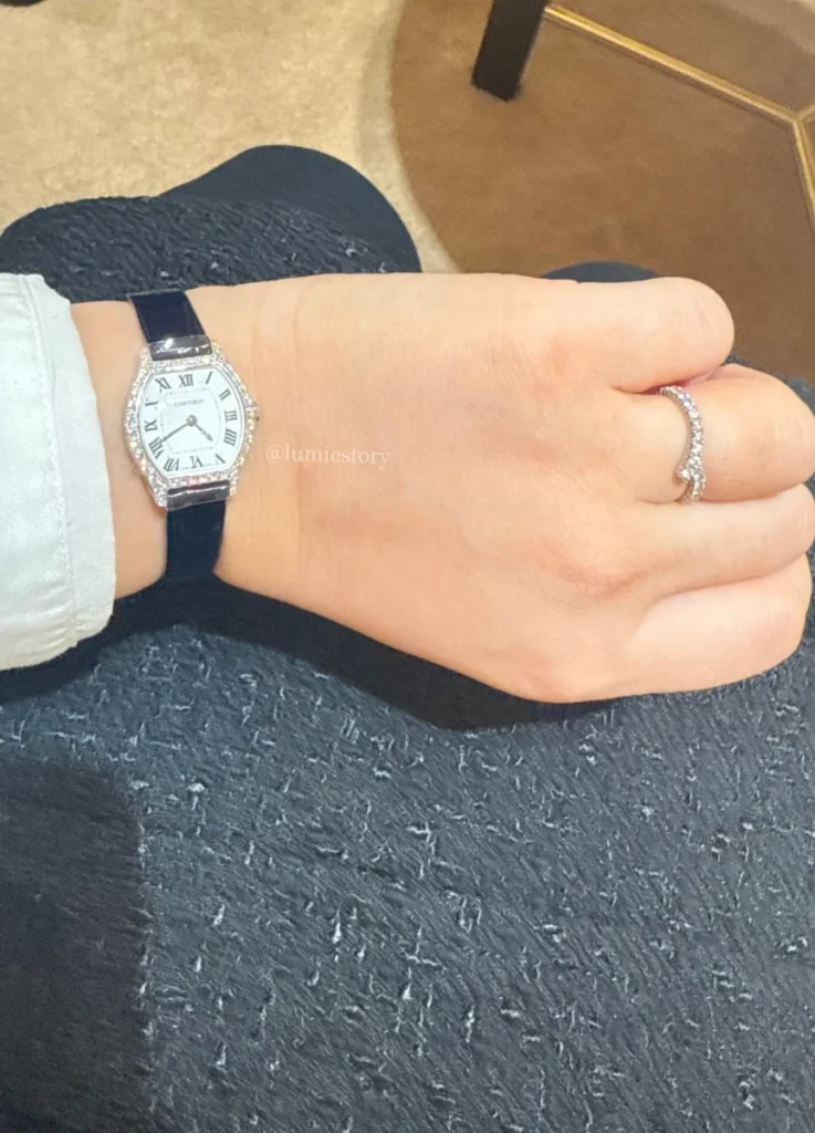Tortue Watch mini, 18K white gold
