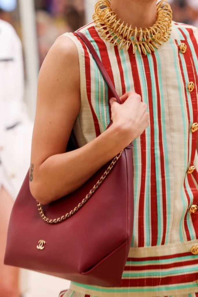 Chanel Cruise 2026/27 Burgundy Hobo