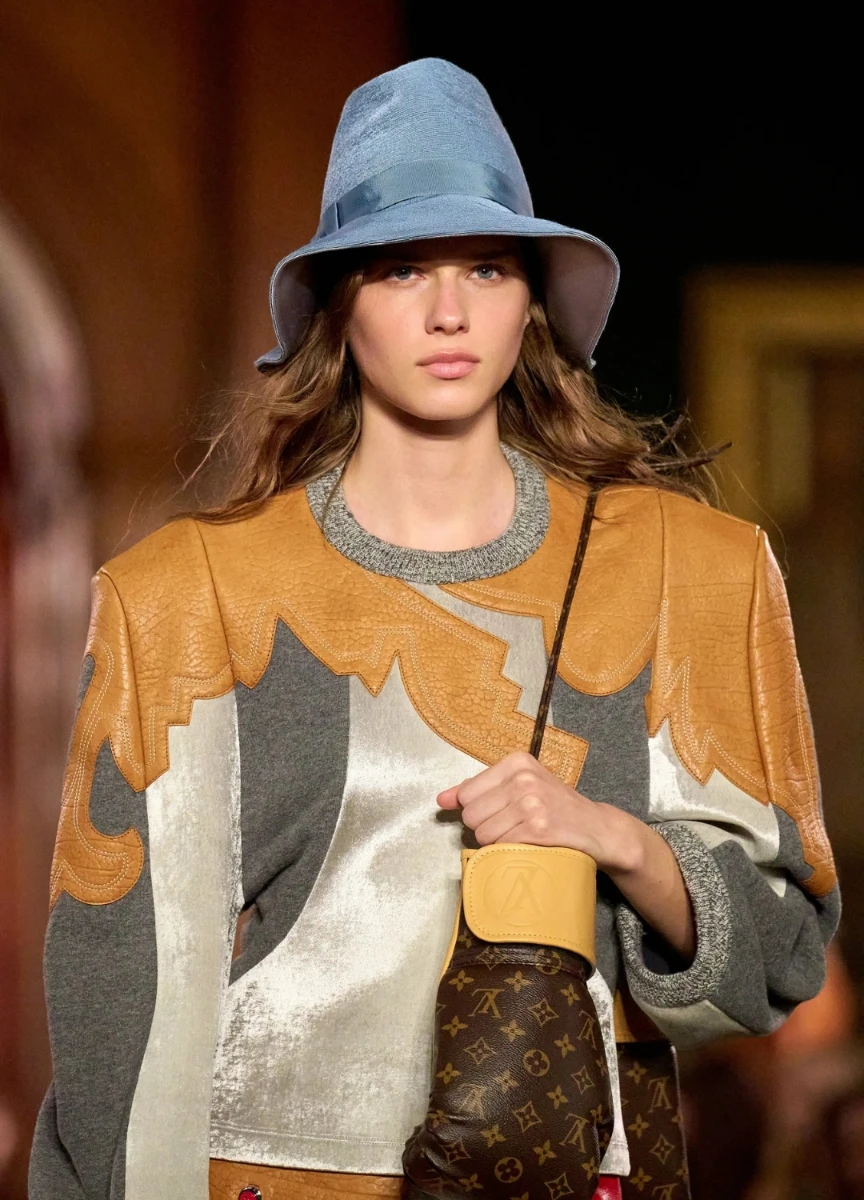 Louis Vuitton Cruise 2027 Look 8