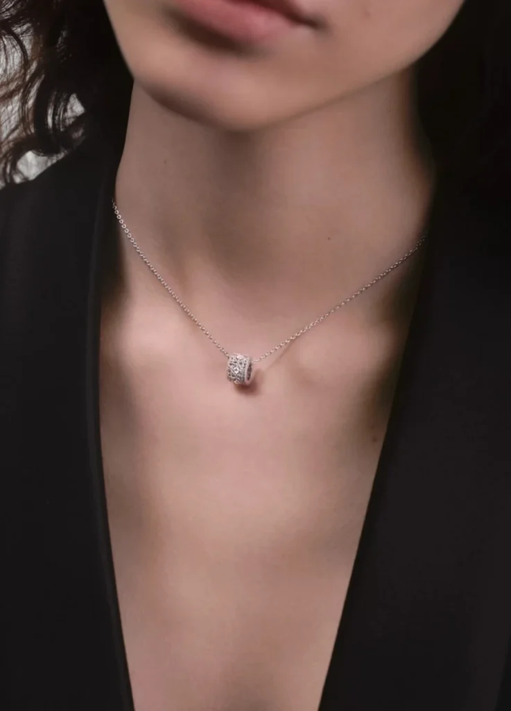 My Dior Necklace
White Gold