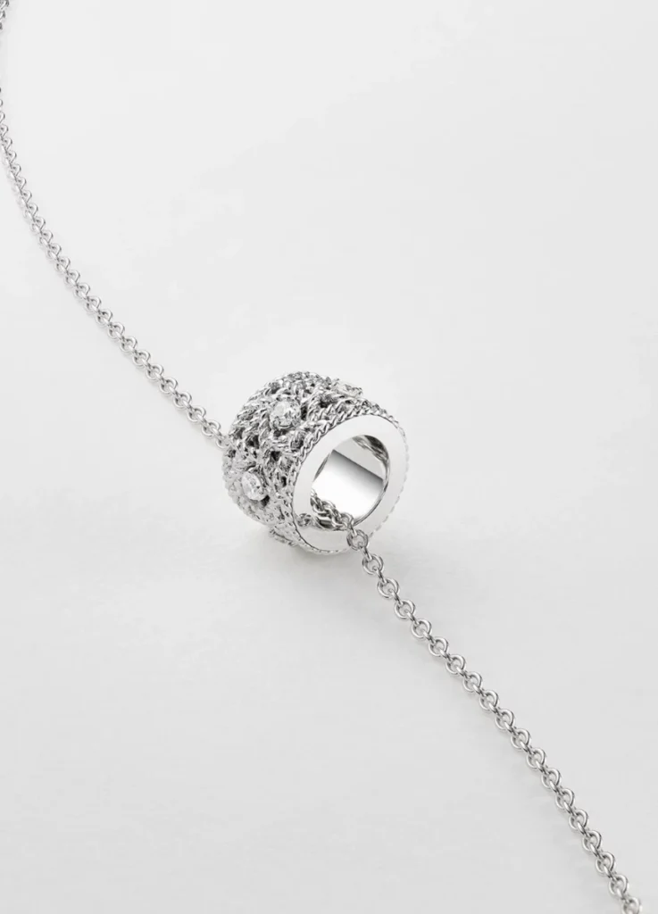 My Dior Necklace
White Gold