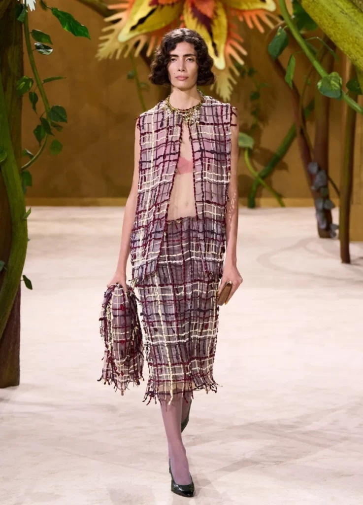 Chanel Fall 2026 Haute Couture Look 1