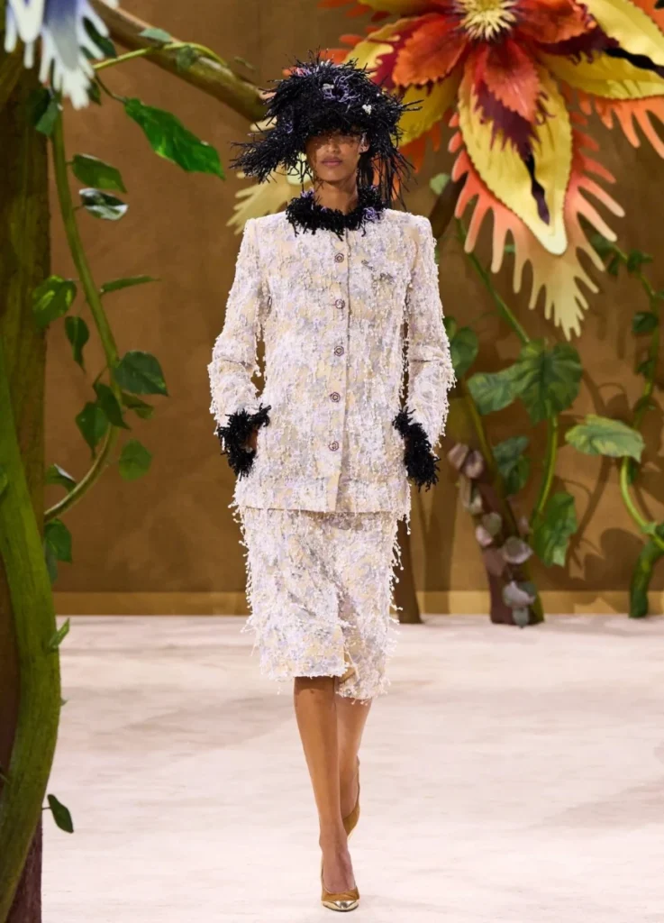 Chanel Fall 2026 Haute Couture Look 17